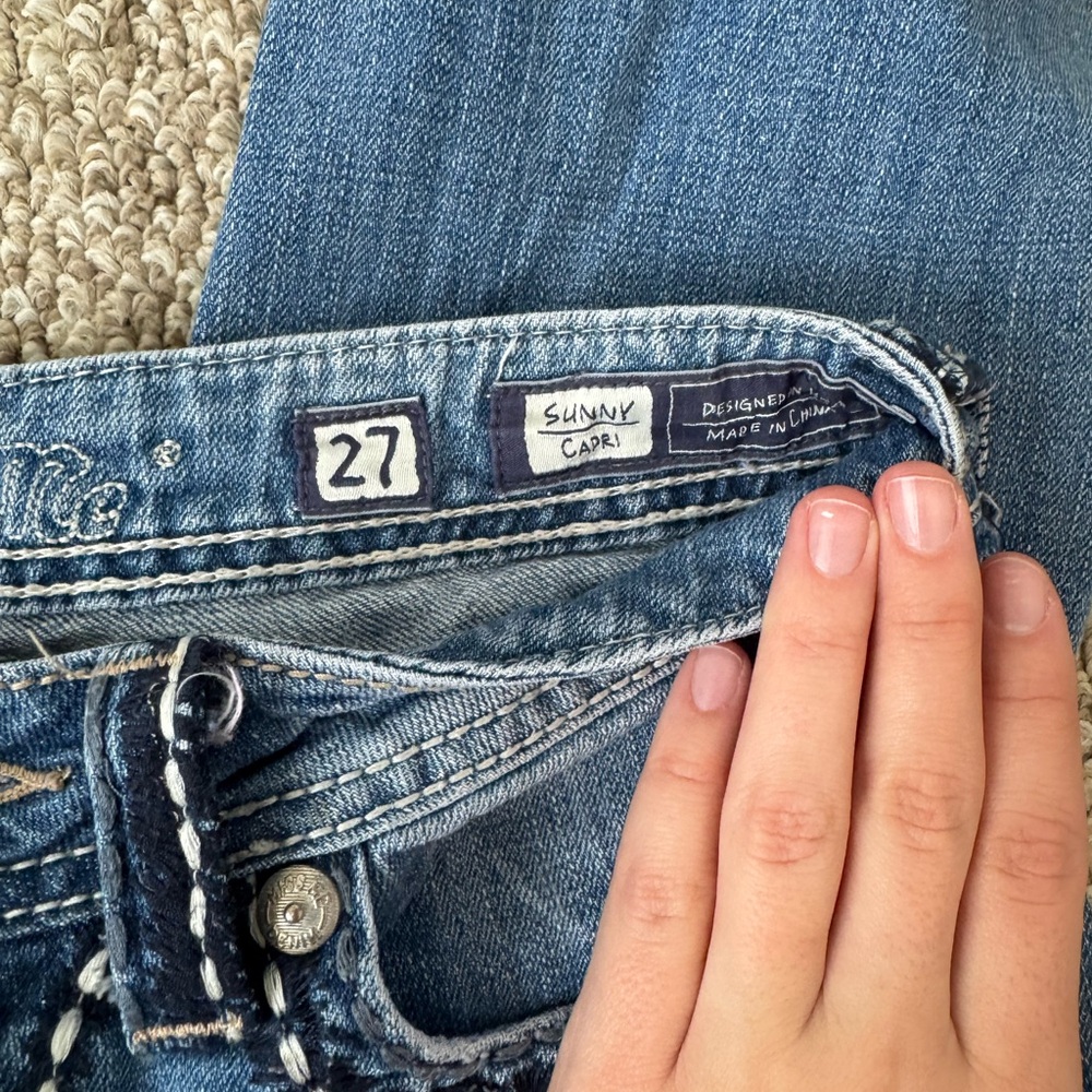 Miss Me denim capris - Picture 7 of 9